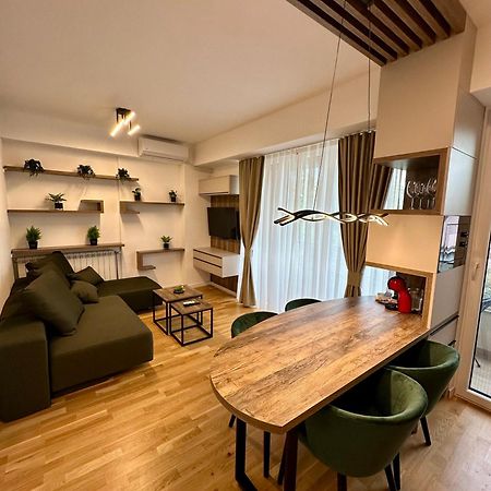 Downtown Riverside Apartments 스코페 외부 사진