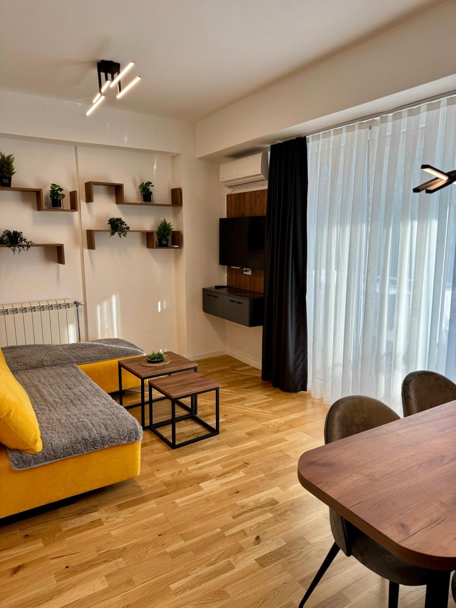 Downtown Riverside Apartments 스코페 외부 사진
