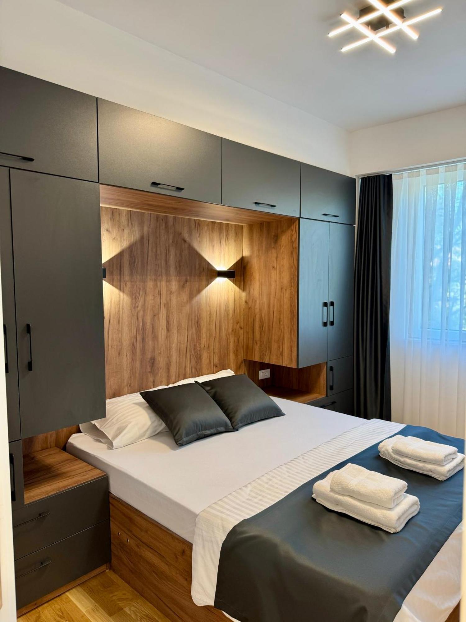 Downtown Riverside Apartments 스코페 외부 사진