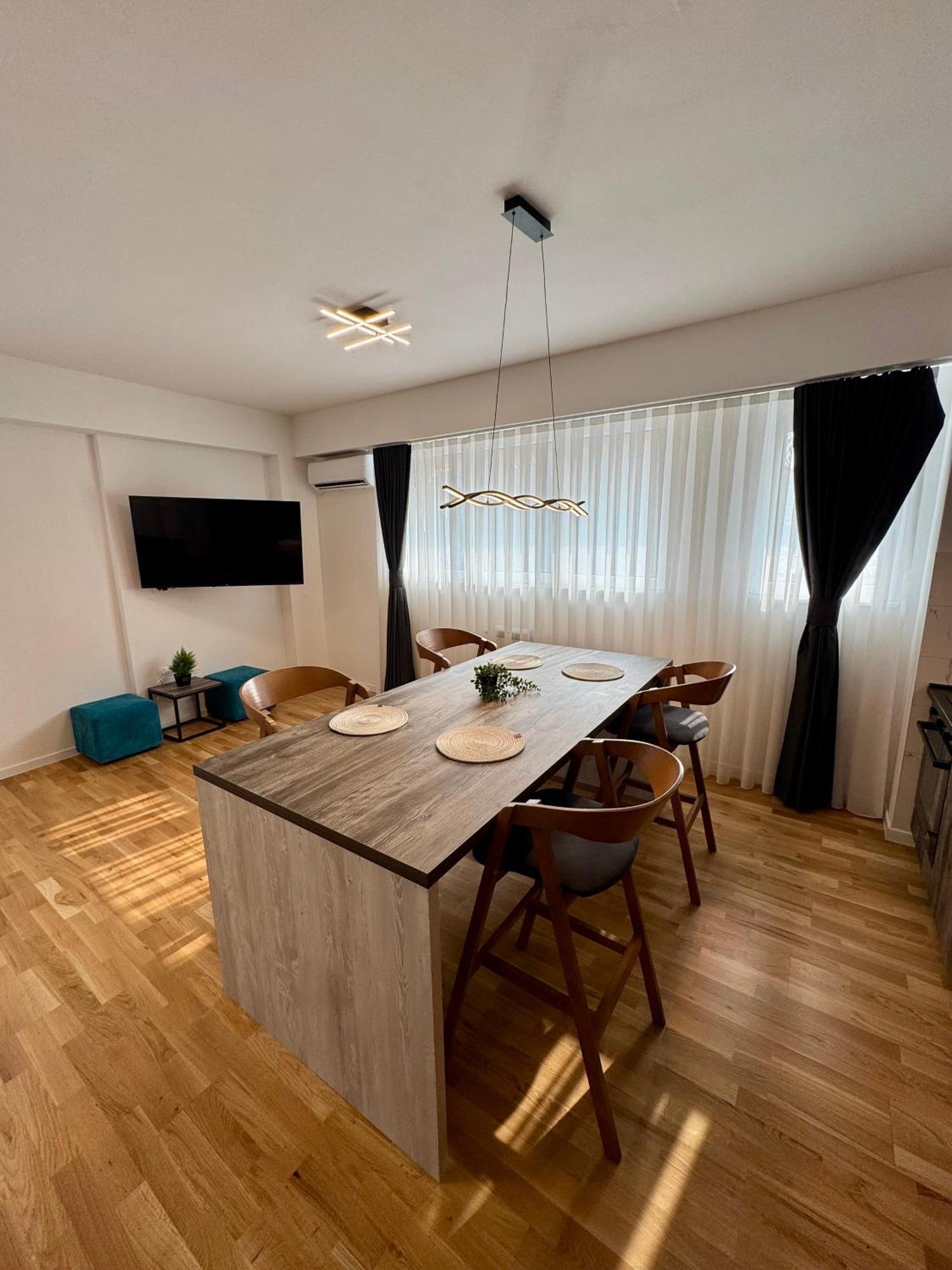 Downtown Riverside Apartments 스코페 외부 사진